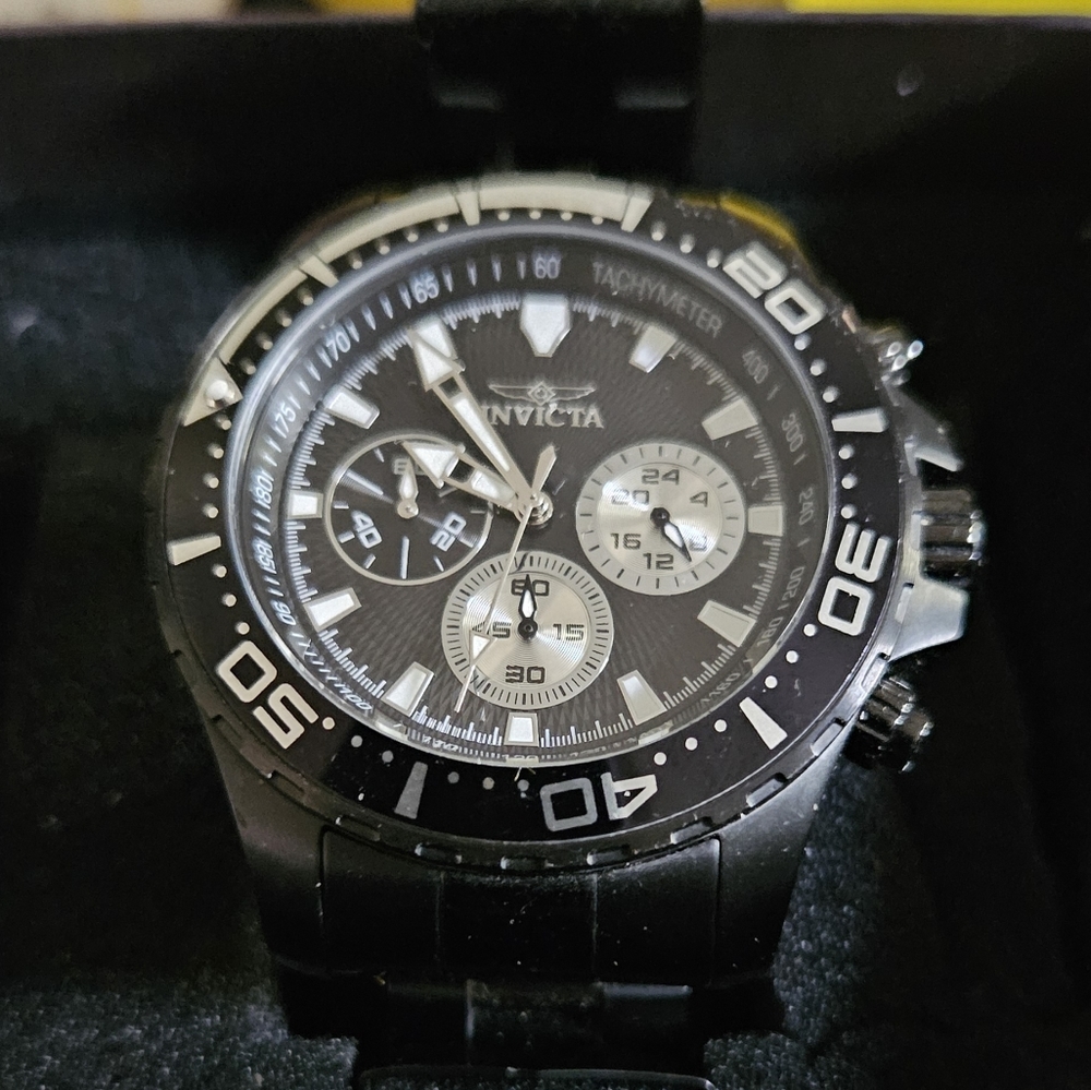 INVICTA Men's Pro Diver 45mm